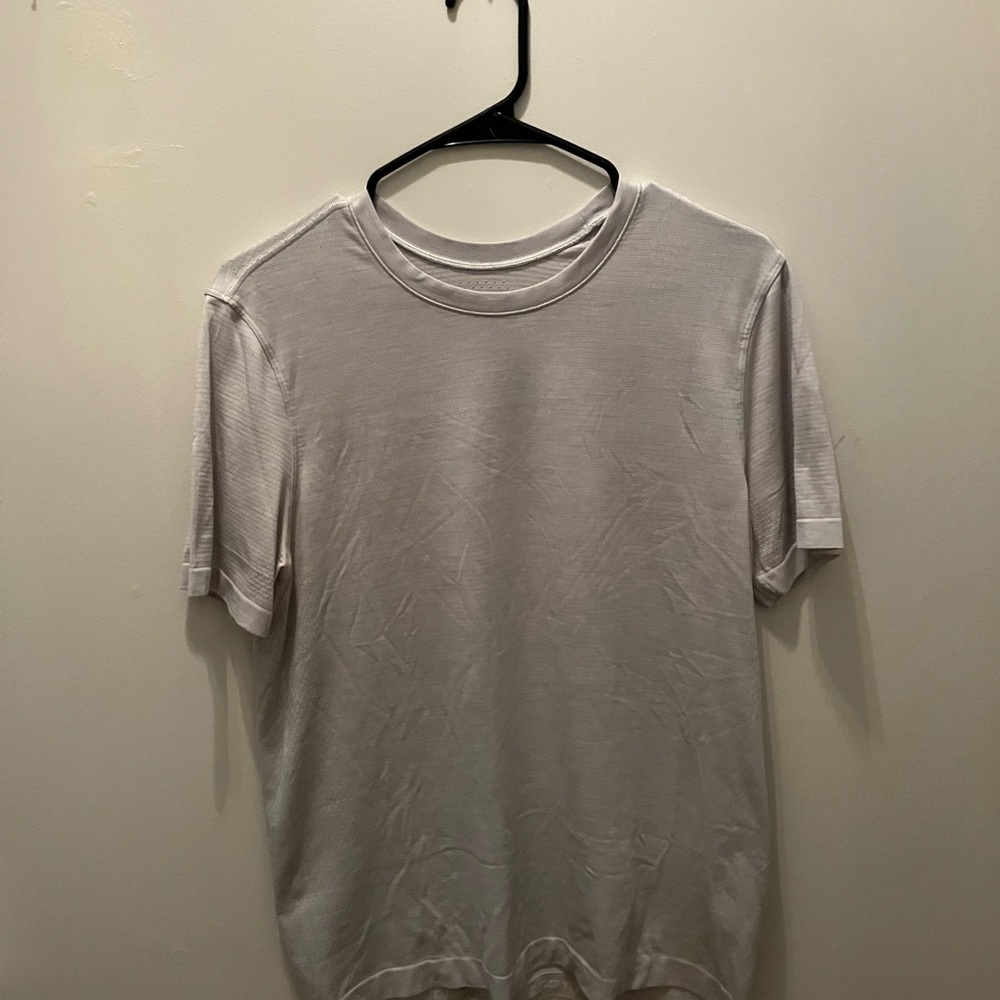 lululemon athletica Grey Short Sleeve Tee